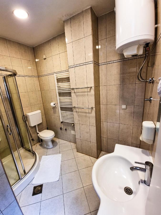 Apartments Alf - Om Banja Luka Ngoại thất bức ảnh