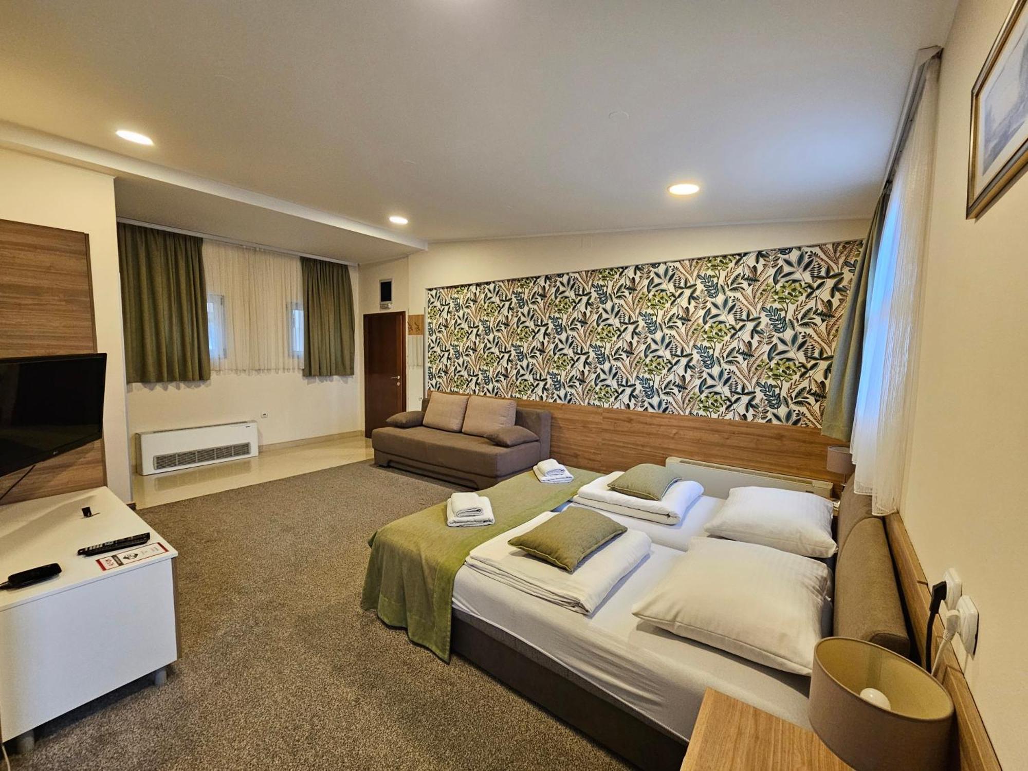 Apartments Alf - Om Banja Luka Phòng bức ảnh